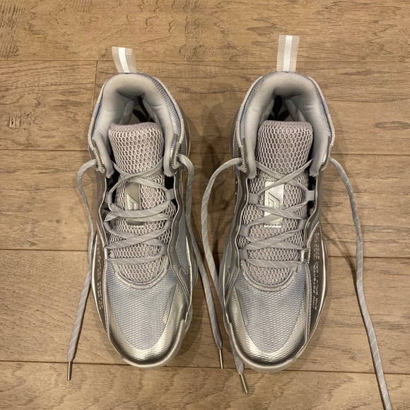 “Silver” Adidas Dame 8 - Picture 4 of 4